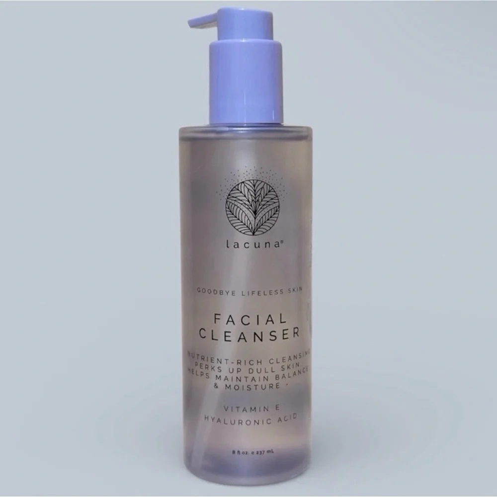 Lavender Facial Cleanser with Vitamin E & Hyaluronic Acid -New Sealed 8fl oz